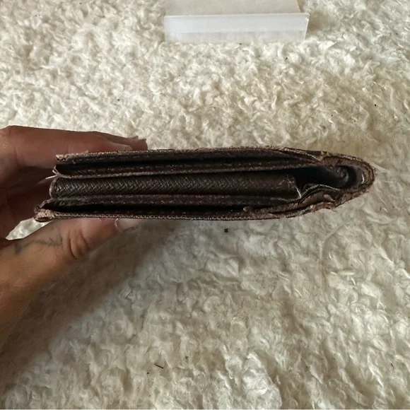 Louis Vuitton Damier Ebene Men’s bifold Wallet - Picture 7 of 12